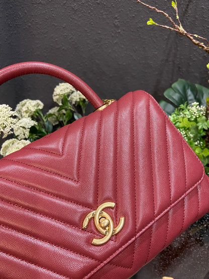 Chanel Cowhide handbag 92991