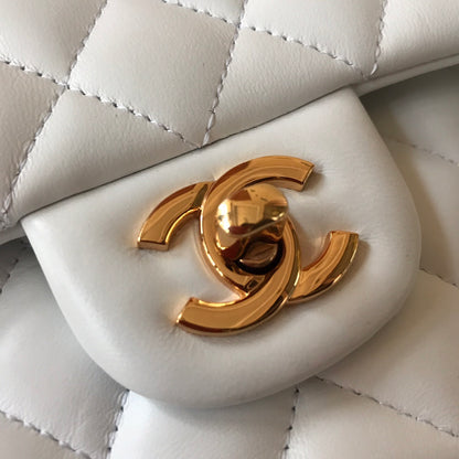 Chanel Flap Bag 1112