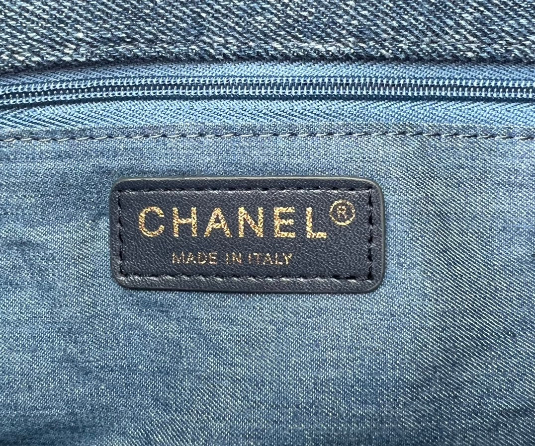 CHANEL FLAP BAG AS3134