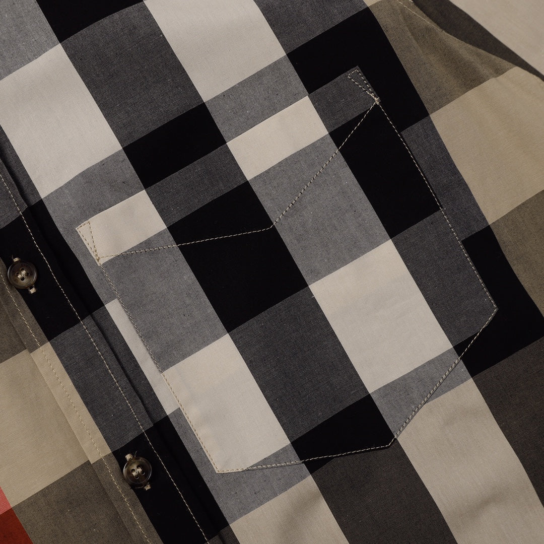 【BURBERRY 公式旗艦店】バーバリー シャツ ご好評に付き再入荷！