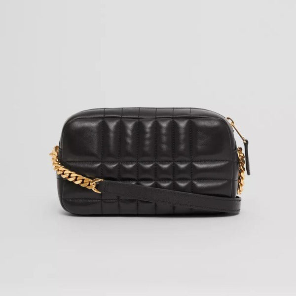 ＊Burberry＊キルティングレザー ミニ ローラ カメラバッグ