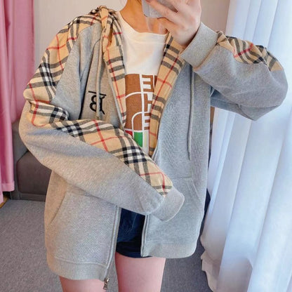 【BURBERRY】男女兼用、ご好評に付き再入荷！