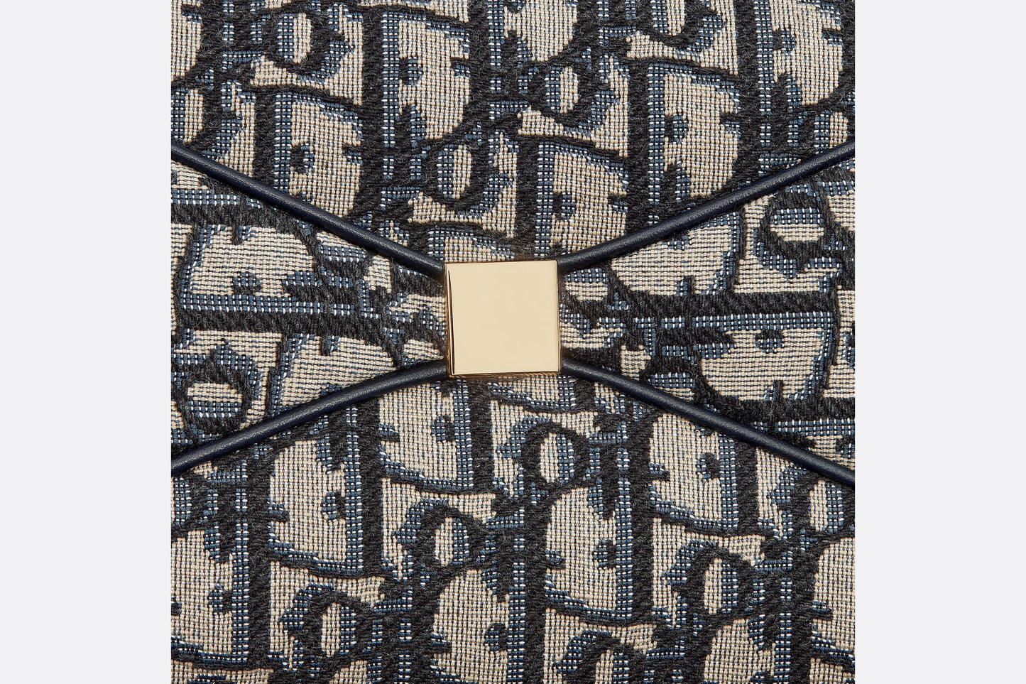 2023年の最新スタイル .人気商品大推薦！——DIOR KEY ミディアムバッグ。夏のマストアイテム☆お早めに！