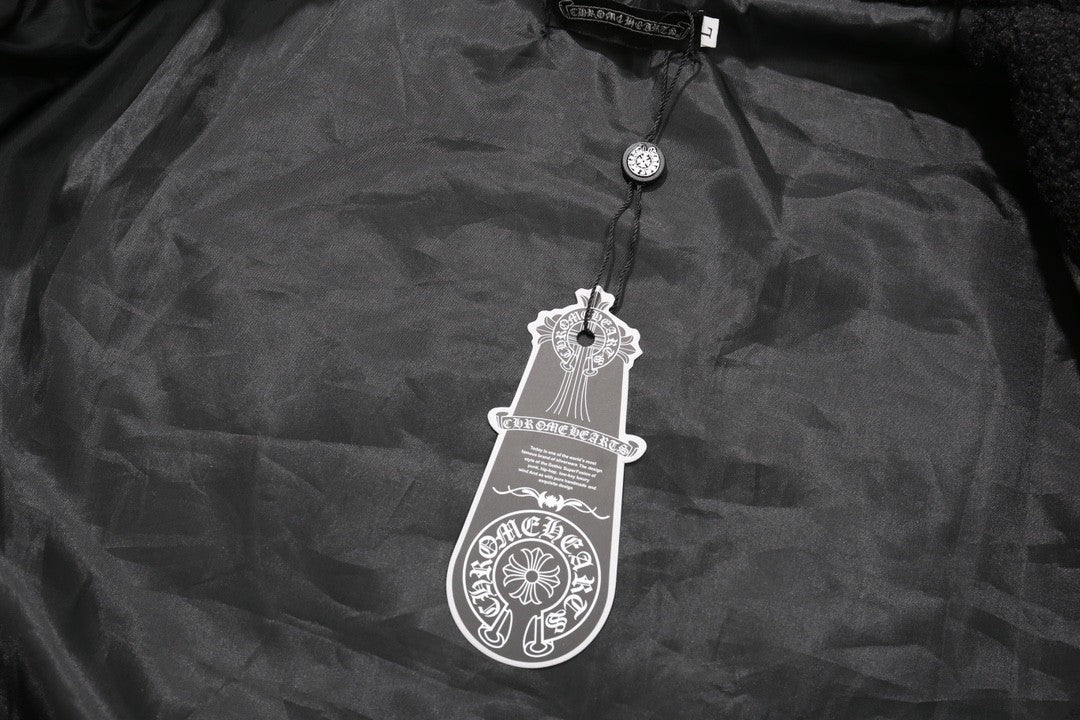 【CHROME HEARTS】冬のラムウールコート、ご好評に付き再入荷！