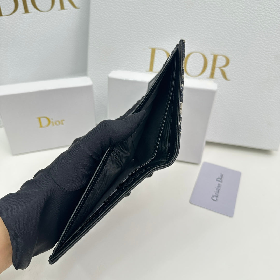 すぐにお届け☆【DIOR】CD Diamond コインケース付きウォレット