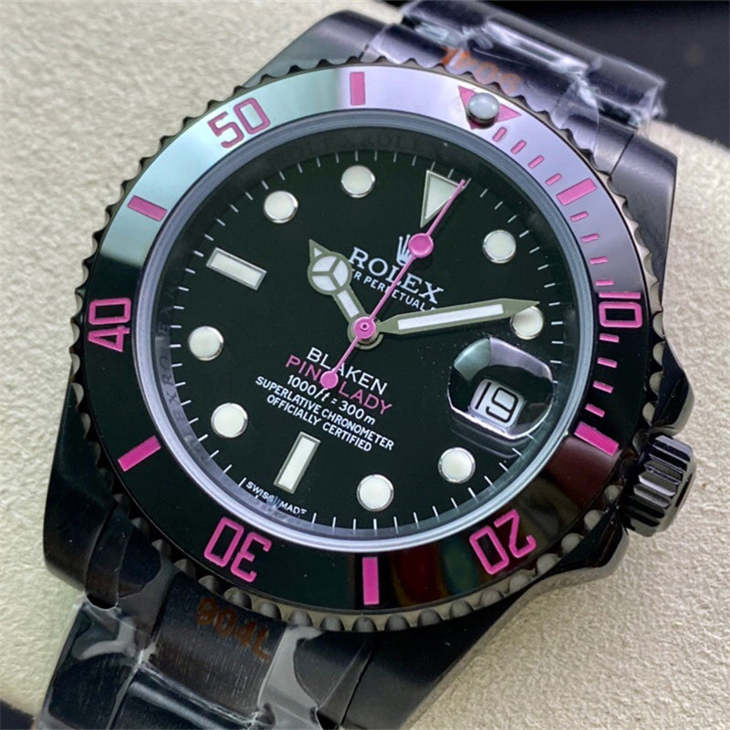 ロレックス サブマリーナーデイトBLAKEN