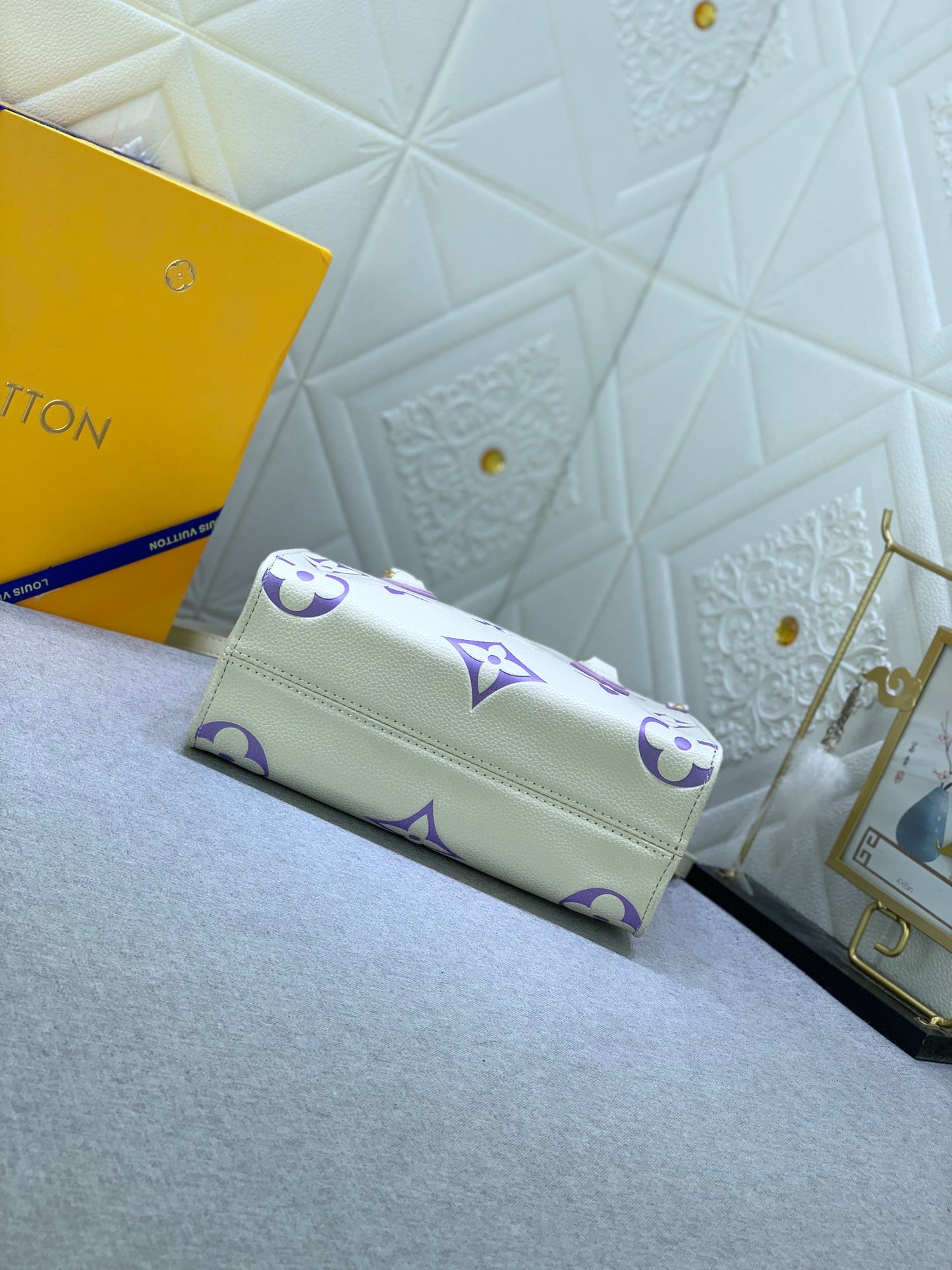 Louis Vuitton(ルイヴィトン) ONTHEGO バッグ 25x19cm