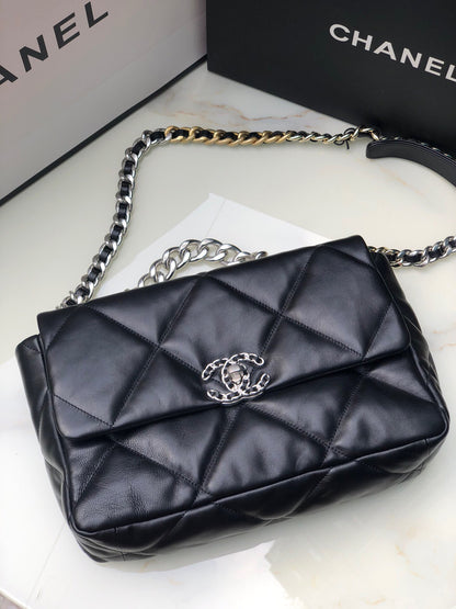 Chanel 19 medium 1161