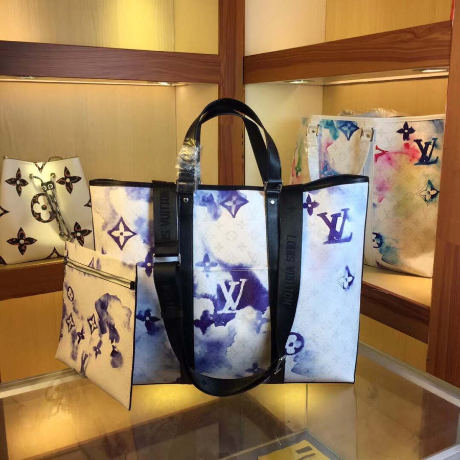 LVルイヴィトンNEWTOTEラージハンドバッグ