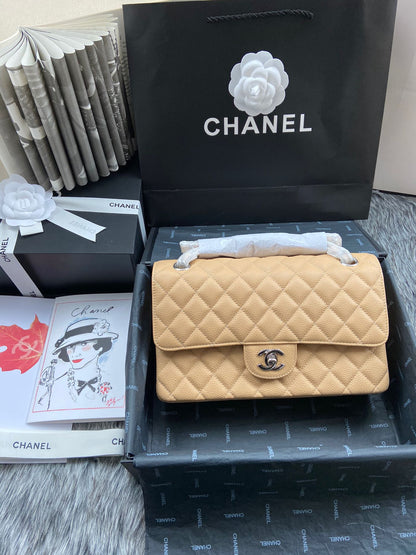 Chanel Flap Bag 1112