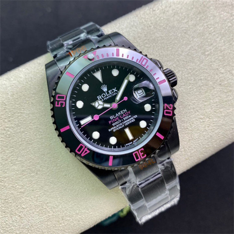 ロレックス サブマリーナーデイトBLAKEN