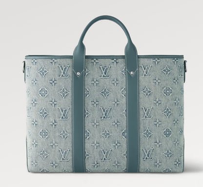 Louis Vuitton バッグ《Weekend》ブルー レザー ロゴ 直営店 M22537
