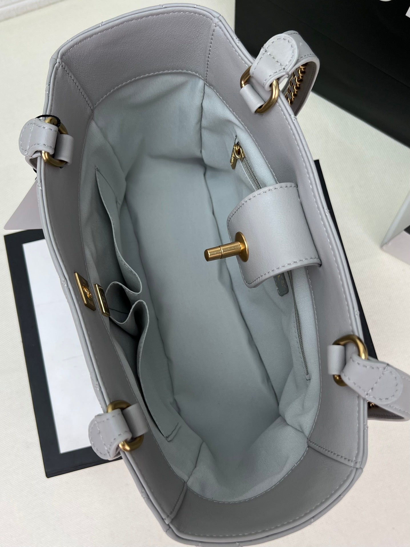 Chanel SHOPPING BAG AS3508