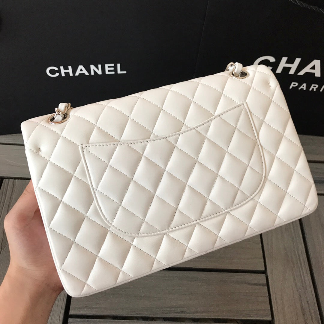 Chanel Flap Bag 1112