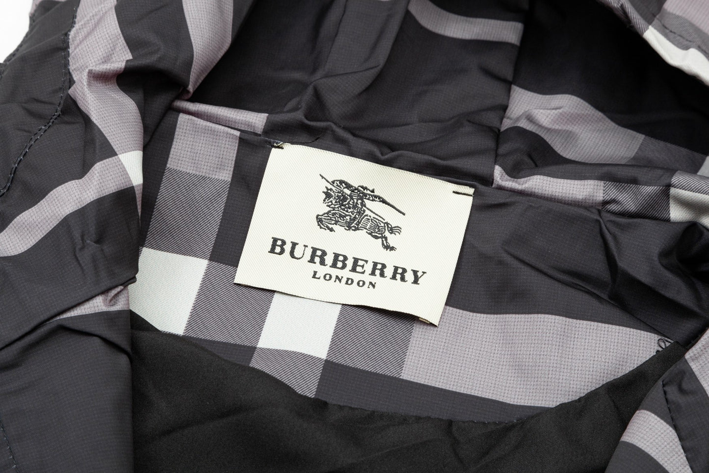 【BURBERRY】バーバリー ジャケット着ご好評に付き再入荷！240926