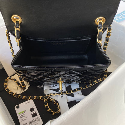 Chanel MINI FLAP BAG AS3649