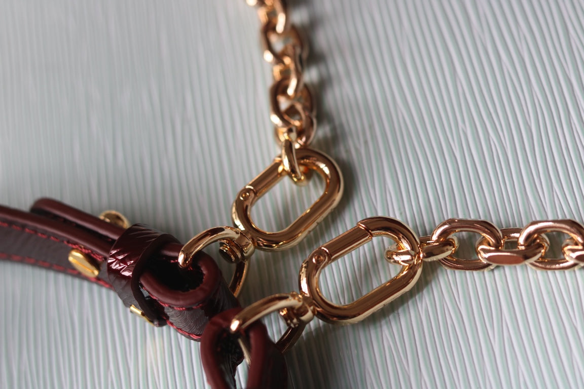 Louis Vuitton 多用途な ショルダーバッグ【ツイスト WEST】人気 M50397 M24566 M24548 M24549