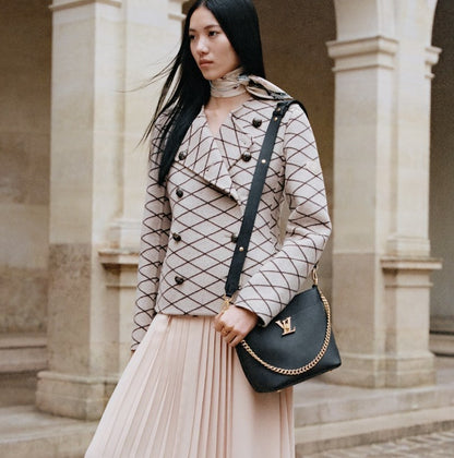 【上品でオシャレ】★Louis Vuitton★ショルダーバッグ M24006 M24165