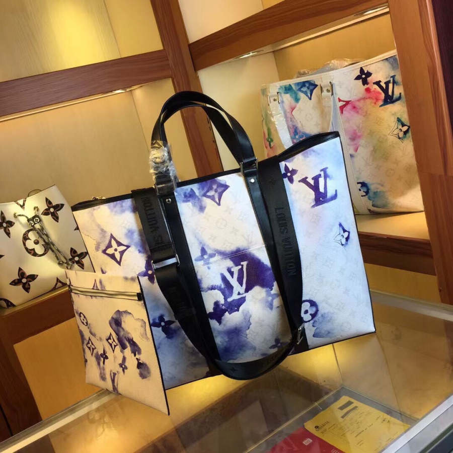 LVルイヴィトンNEWTOTEラージハンドバッグ