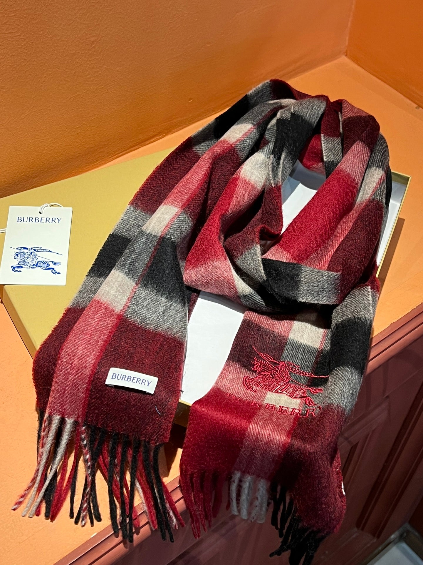 【BURBERRY バーバリー】スカーフ32*180CM 241108