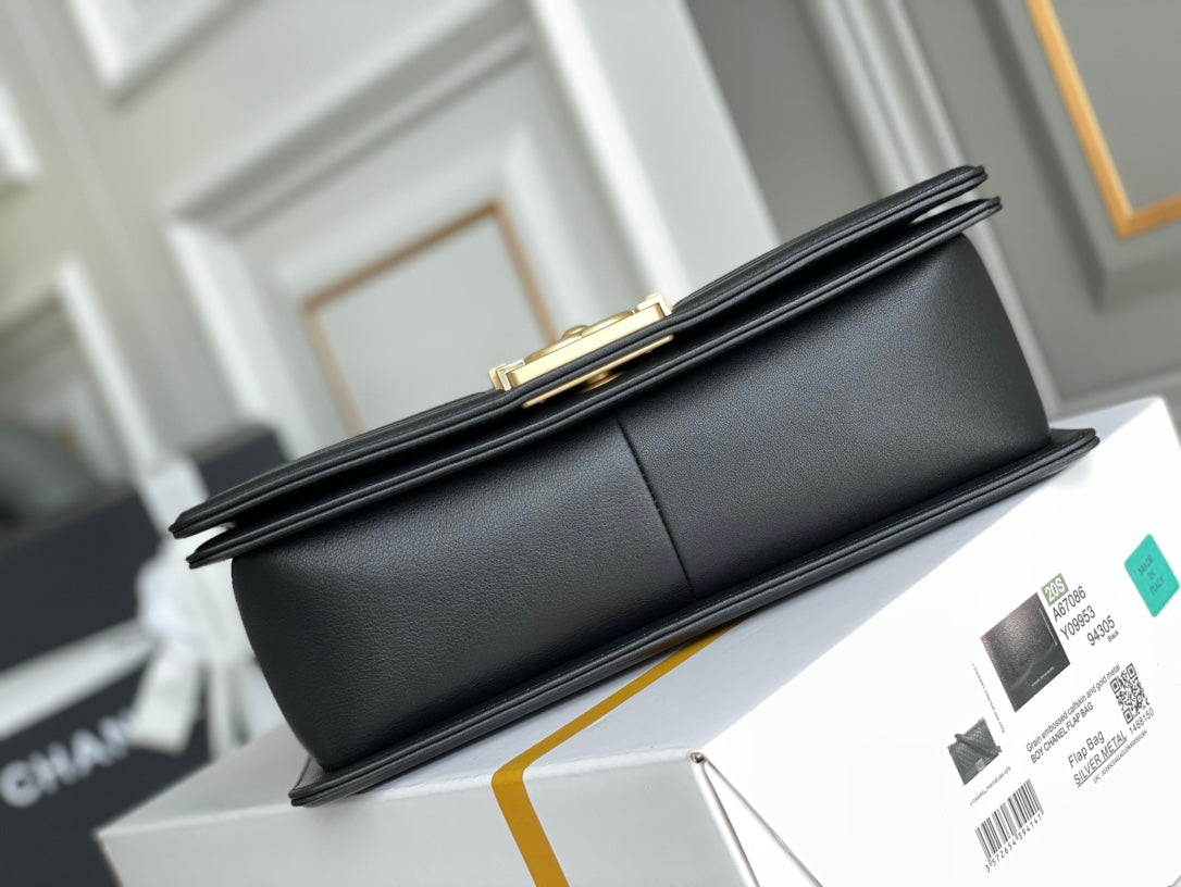 BOY CHANEL SHOULDER BAG