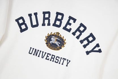 【 Burberry 旗艦店】ご好評に付き再入荷！！