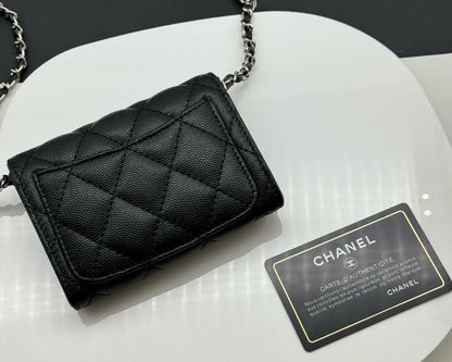 Chanel クラシック チェーン イブニング バッグ ラムスキン AP0238
