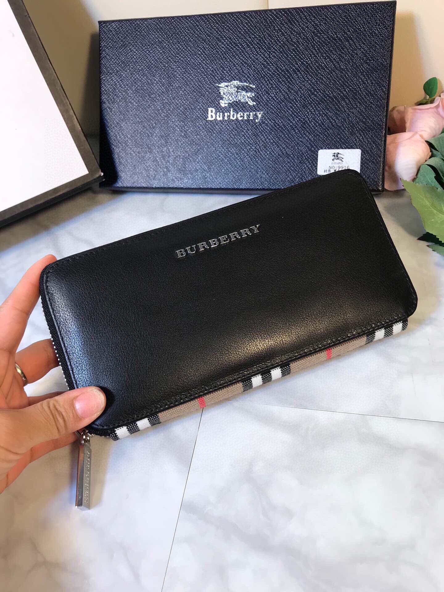 Burberry (バーバリー) 財布 20*10cm