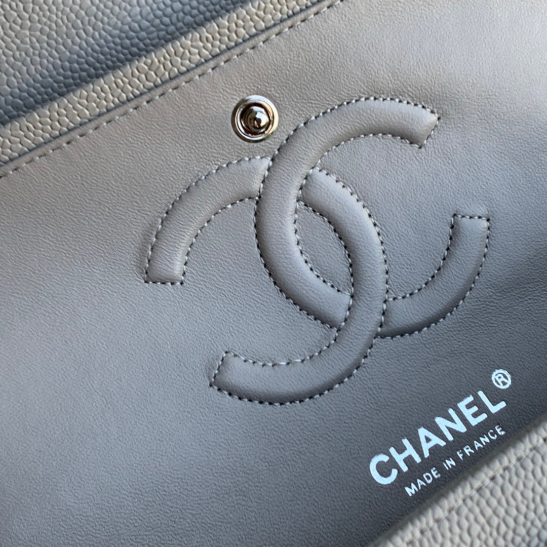 Chanel Flap Bag 1112