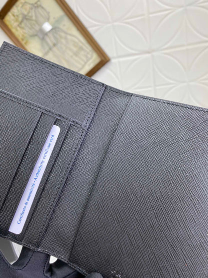 PRADA(プラダ) 財布9.5x14cm