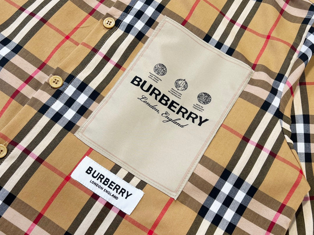 【BURBERRY 公式旗艦店】バーバリー シャツ ご好評に付き再入荷！