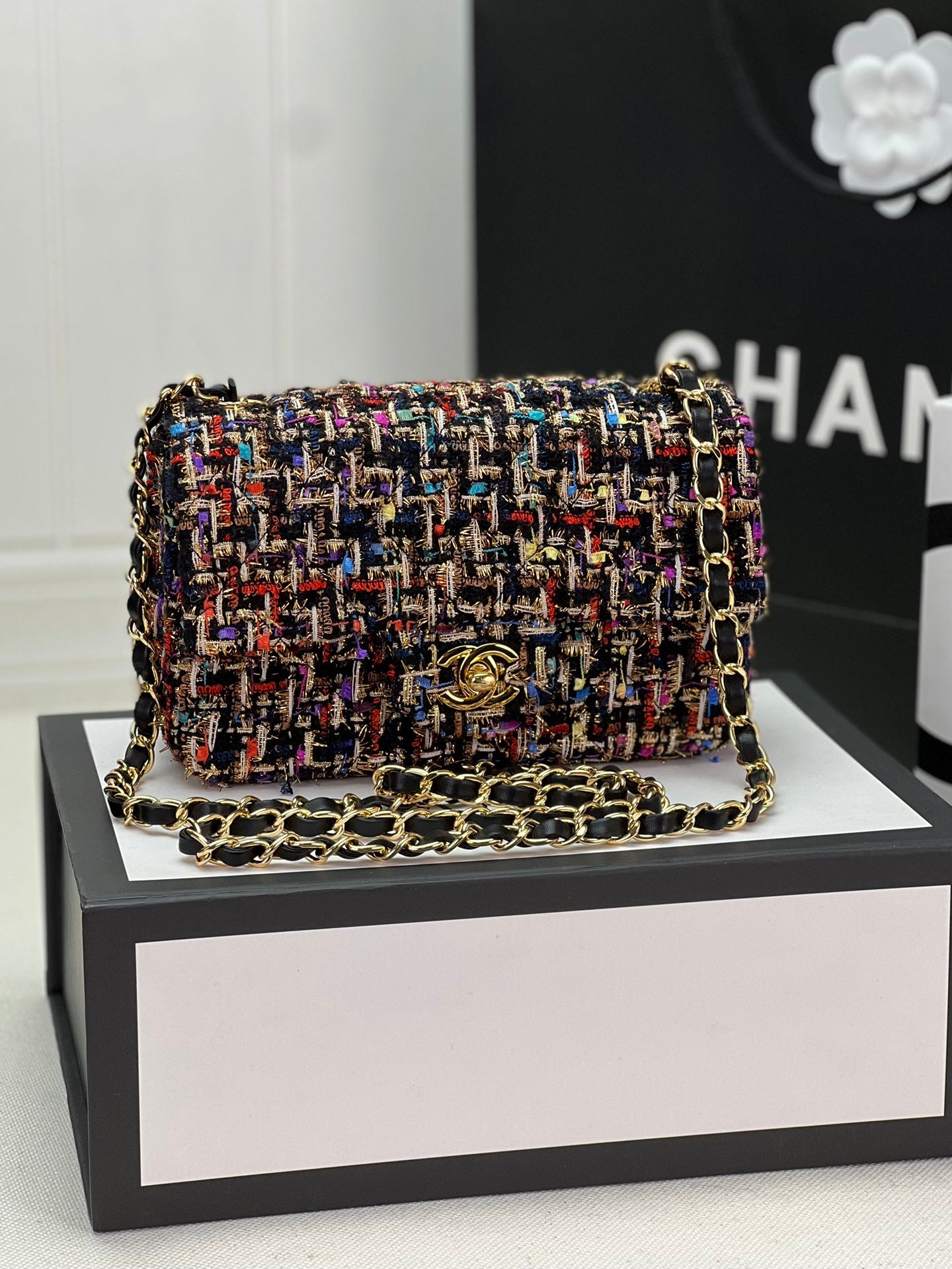 Chanel MINI CLASSIC FLAP BAG 1116