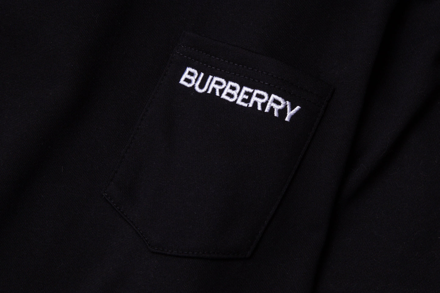 【BURBERRY旗艦店】ご好評に付き再入荷！！【男女兼用】