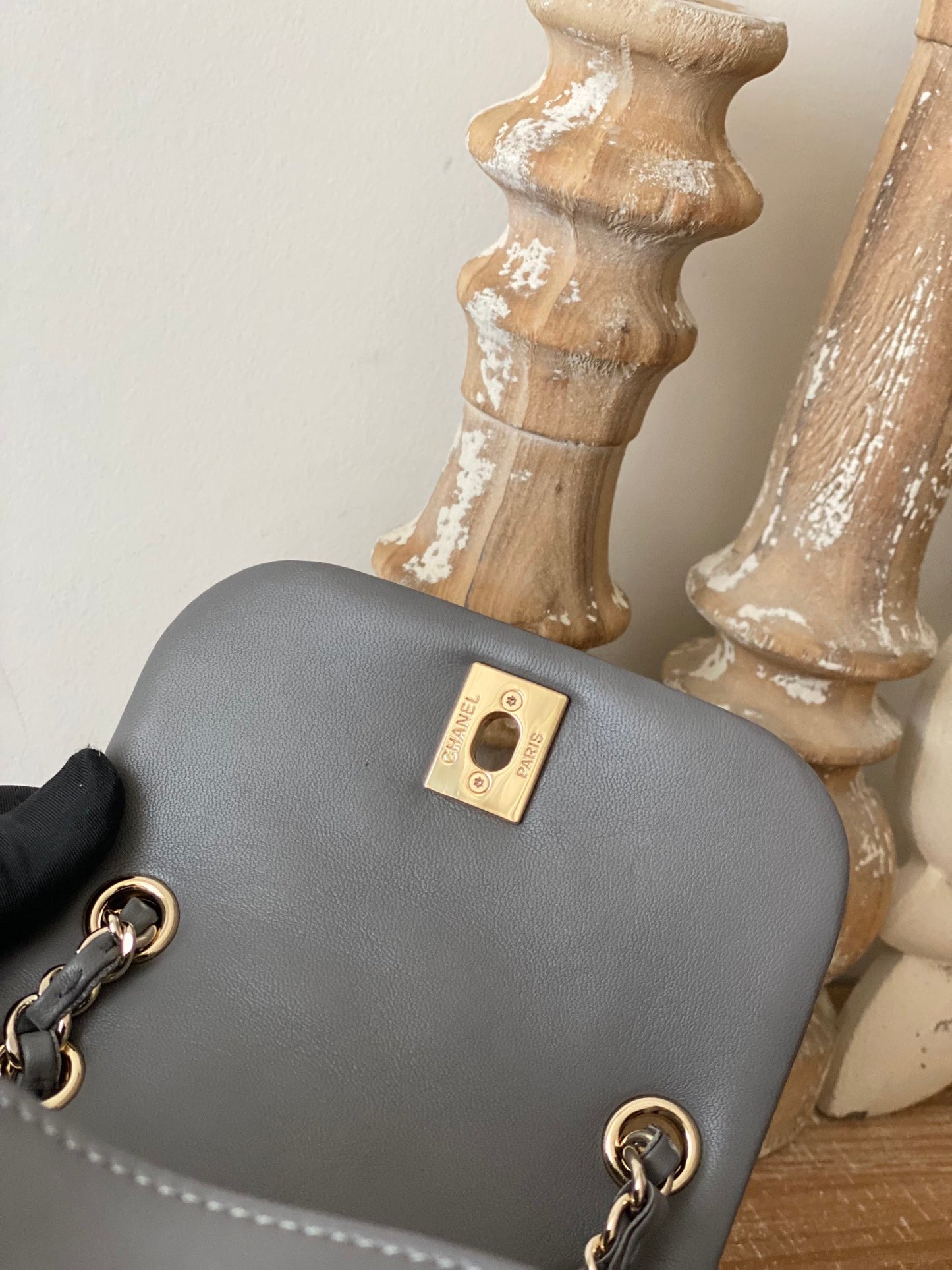 CHANEL 2022 DUMA 2908