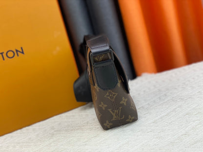 【人気】LV S-Cape モノグラムメッセンジャーバッグ ショルダー M46794 M23741