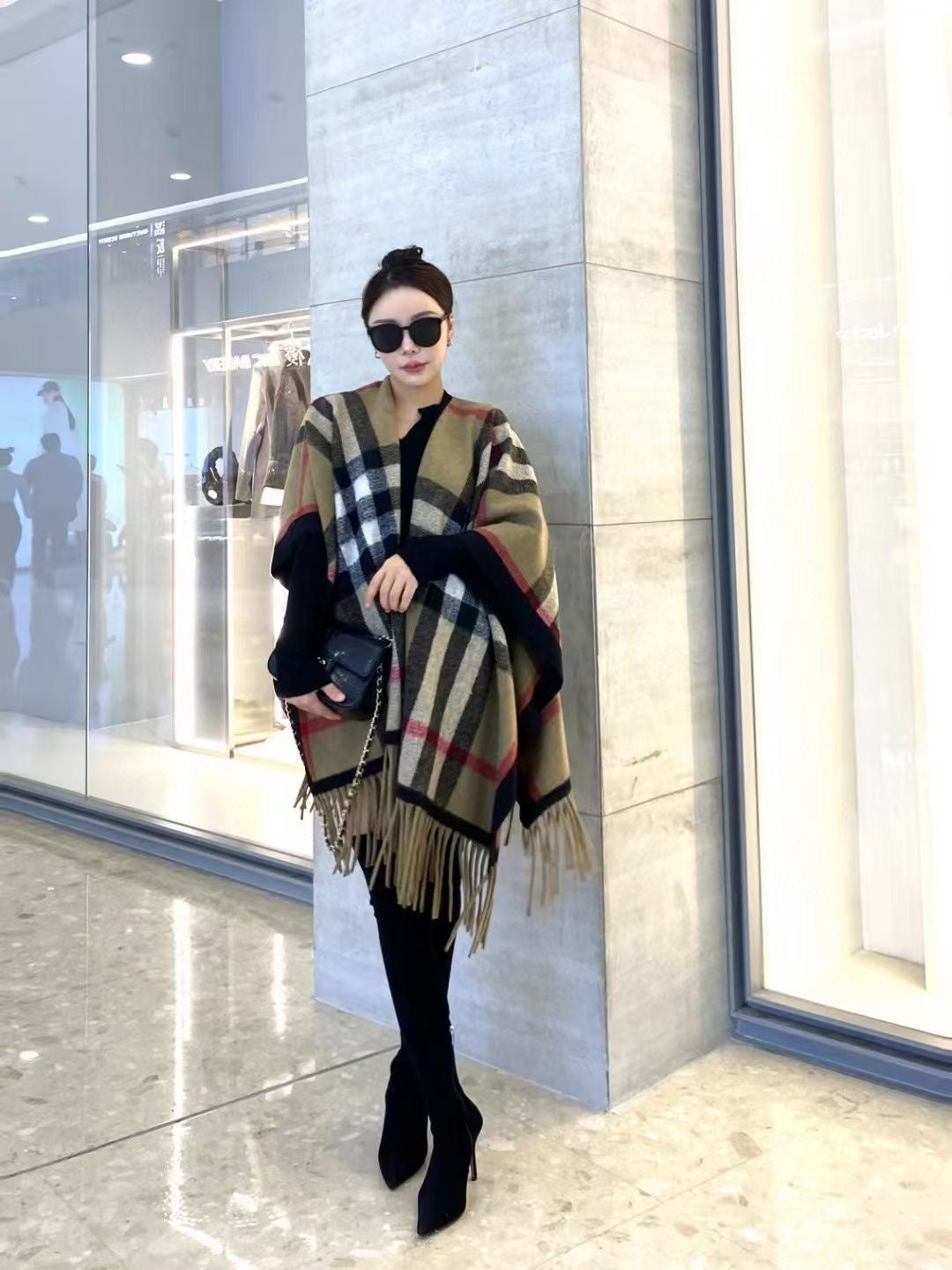 【BURBERRY バーバリー 】バーバリー/バーバリーヤ 欧米風クラシックチェッカーボード ウールタッセル 大判ショールケープ