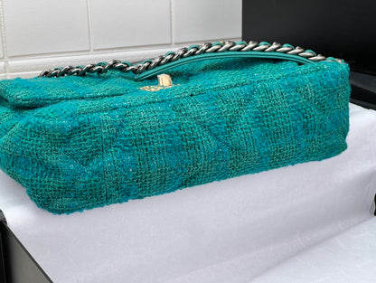 CHANEL 19 LARGE HANDBAG AS1161