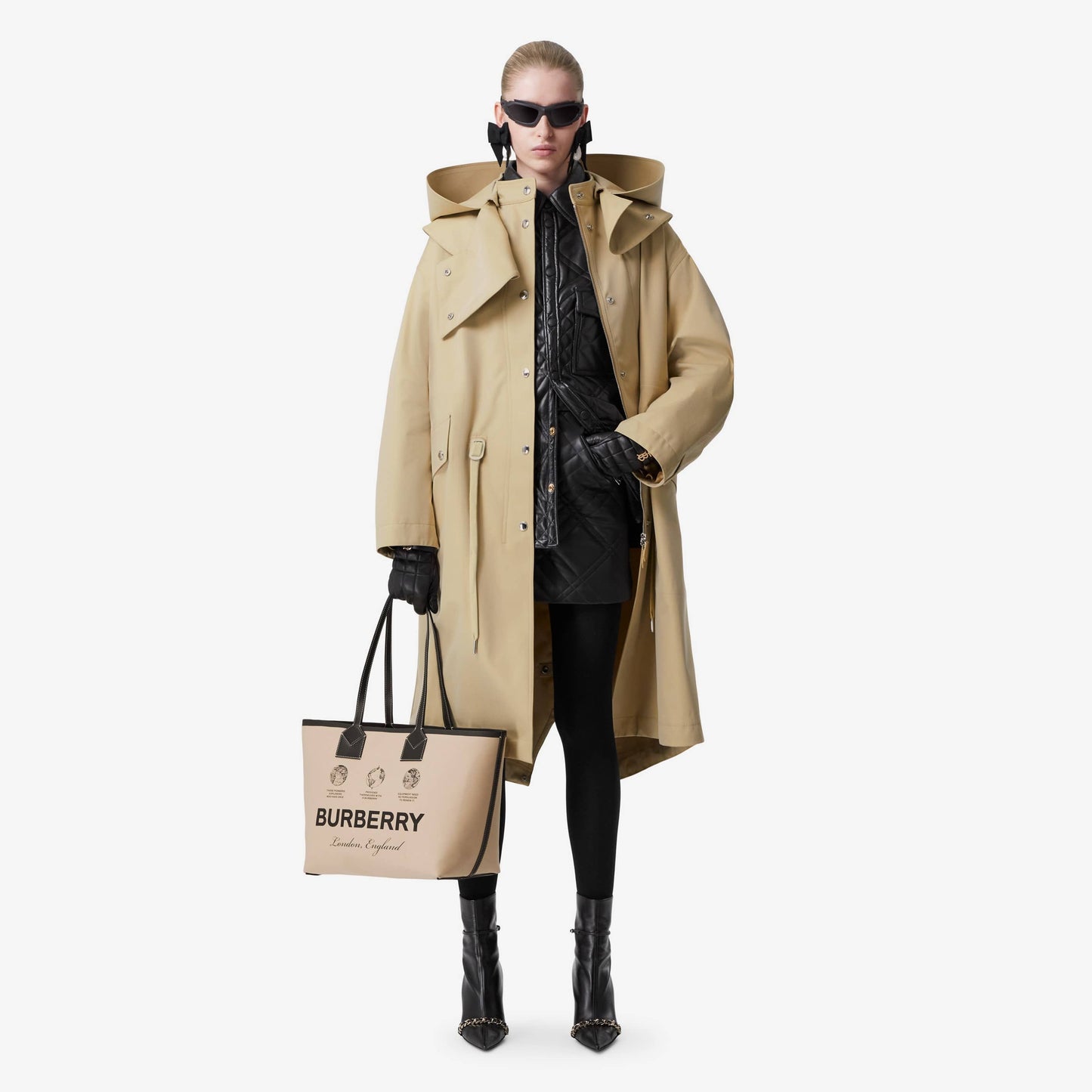 【BURBERRY】🔥雑誌掲載！ミディアム ロンドン トートバッグ💓日本人気上昇中↑↑↑今すぐ欲しい！