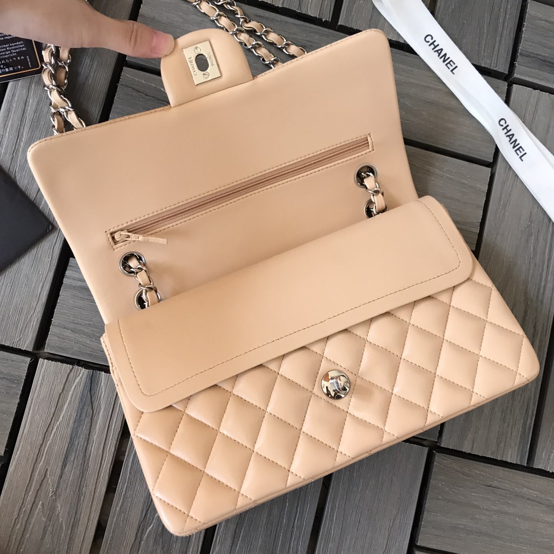 Chanel Flap Bag 1112