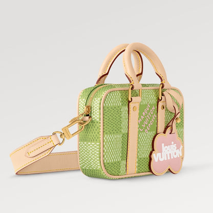 【Louis Vuitton】ナノ・ポルト ドキュマン・ヴォワヤージュ N40643