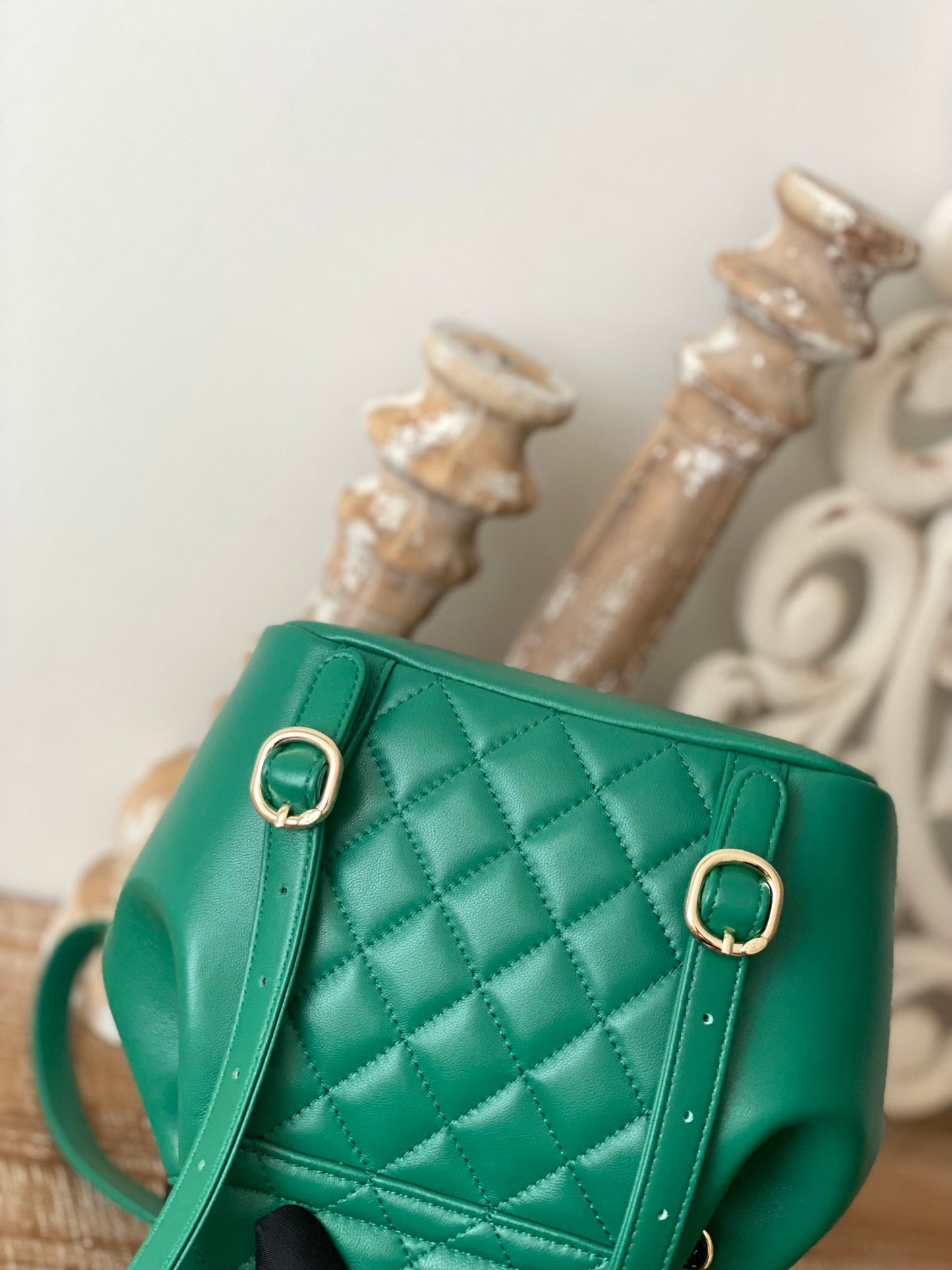 CHANEL 2022 DUMA 2908