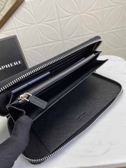 PRADA(プラダ) 財布 21x12cm