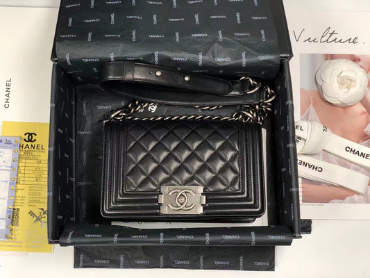 Chanel BOY CHANEL Small A67085