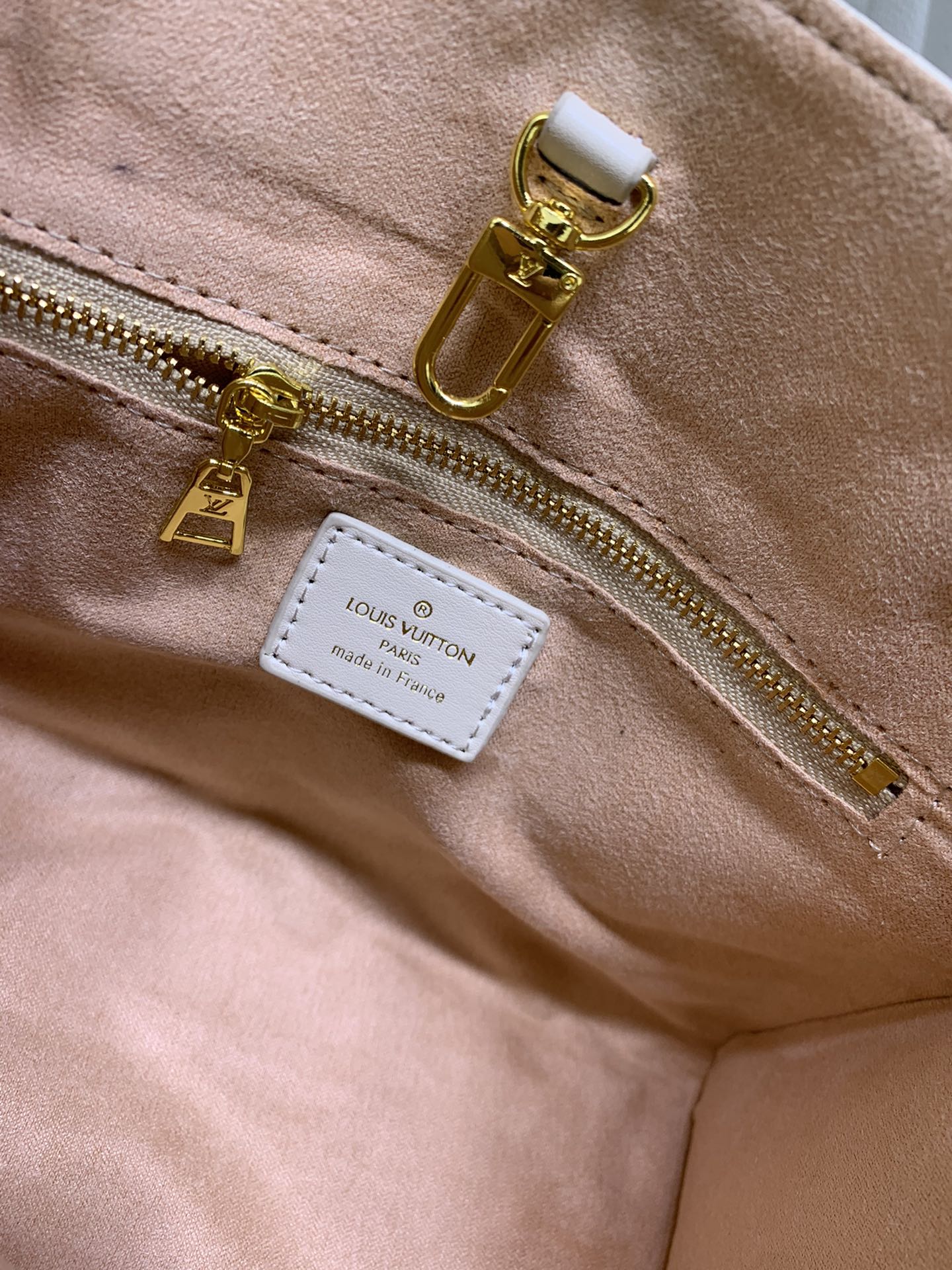 Louis Vuitton(ルイヴィトン) ONTHEGO バッグ 25x19cm