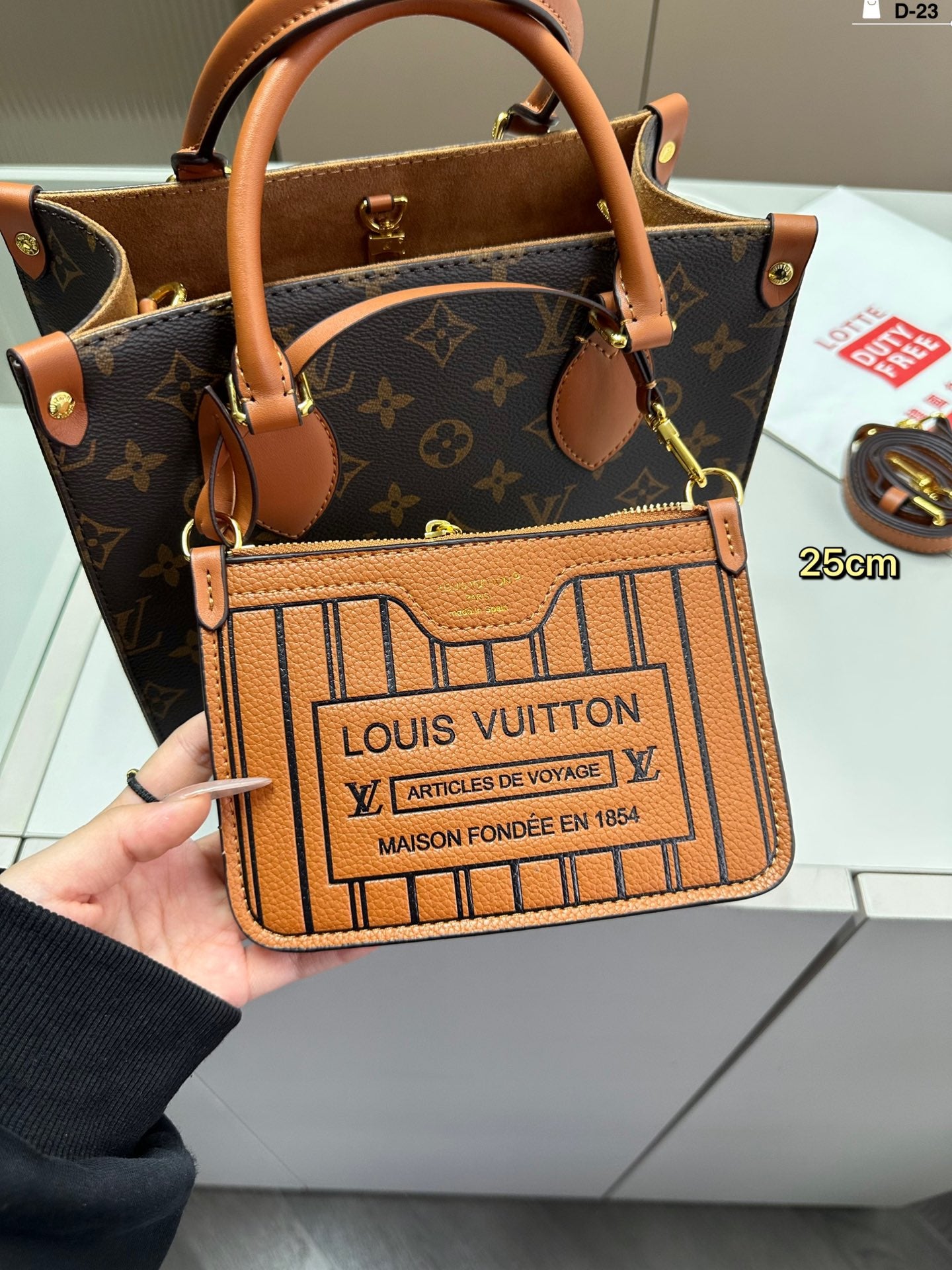 Louis Vuitton(ルイヴィトン) コストパフォーマンスの王様 onthego マミーバッグ 新モデル発売
