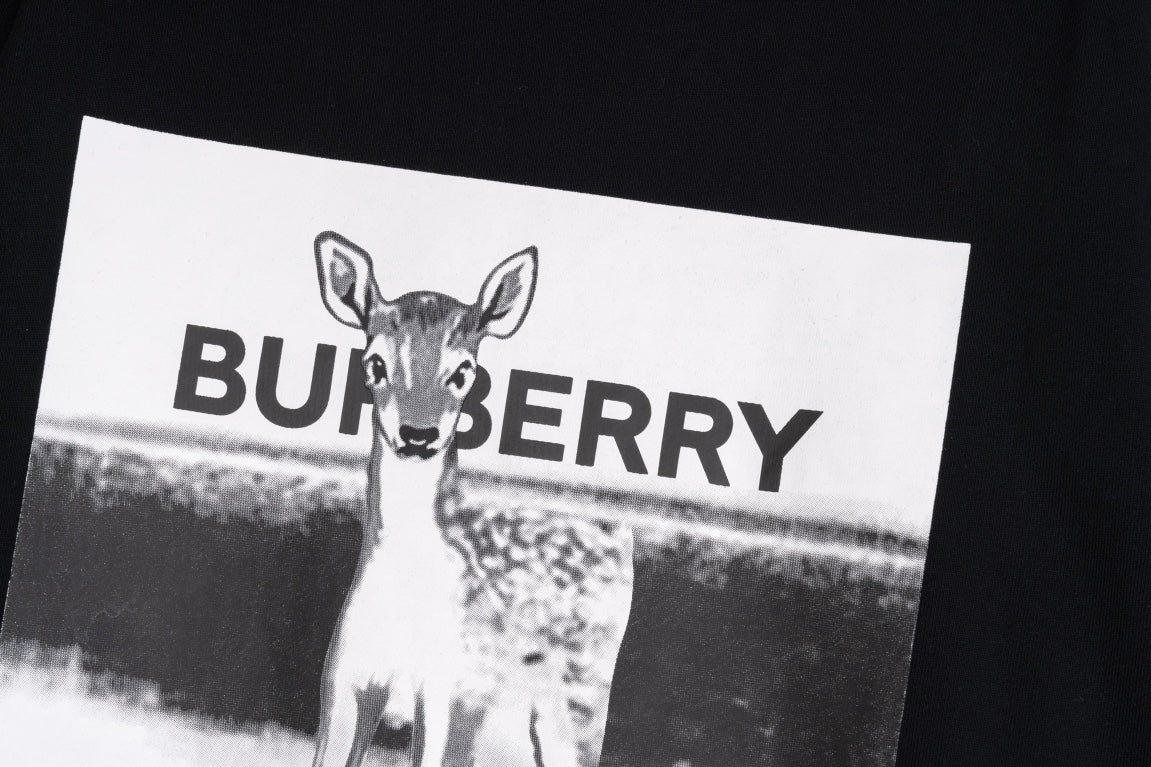 【 Burberry 旗艦店】ご好評に付き再入荷！！