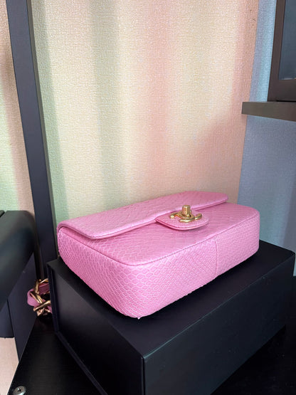 BOLSA CHANEL 2.55 PYTHON FLAP BAG AS3214