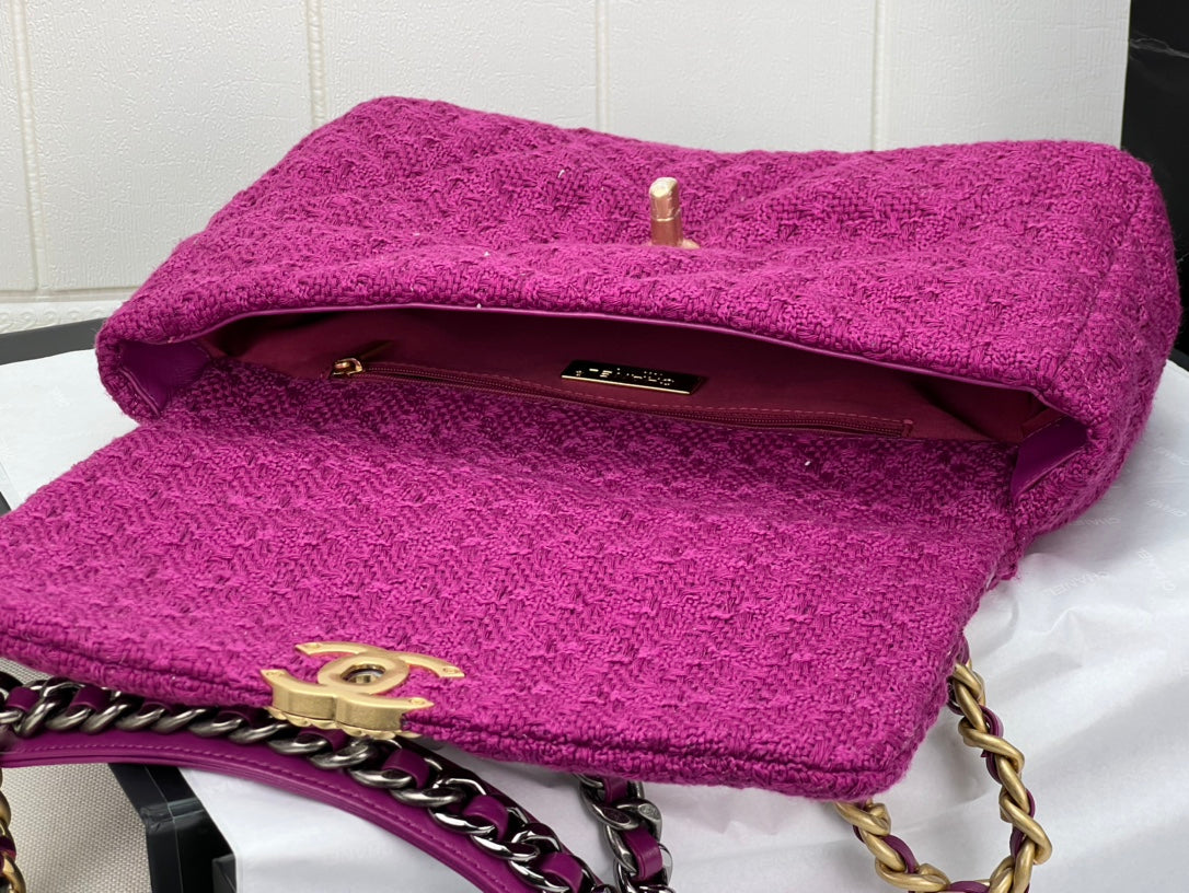 CHANEL 19 LARGE HANDBAG AS1161