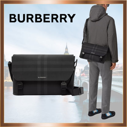 【BURBERRY】バーバリー チェック ラージ メッセンジャーバッグ
