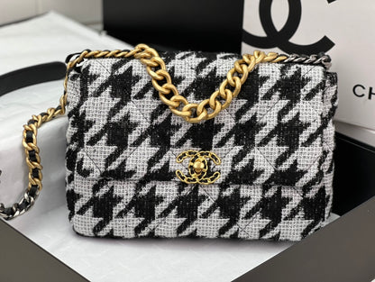 CHANEL 19 LARGE HANDBAG AS1161
